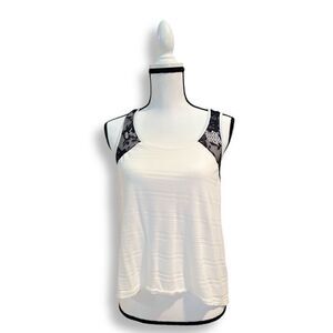Textured Lace Contrast Tank 